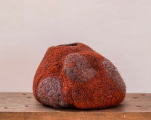 Load image into Gallery viewer, vessel and pod felting workshop